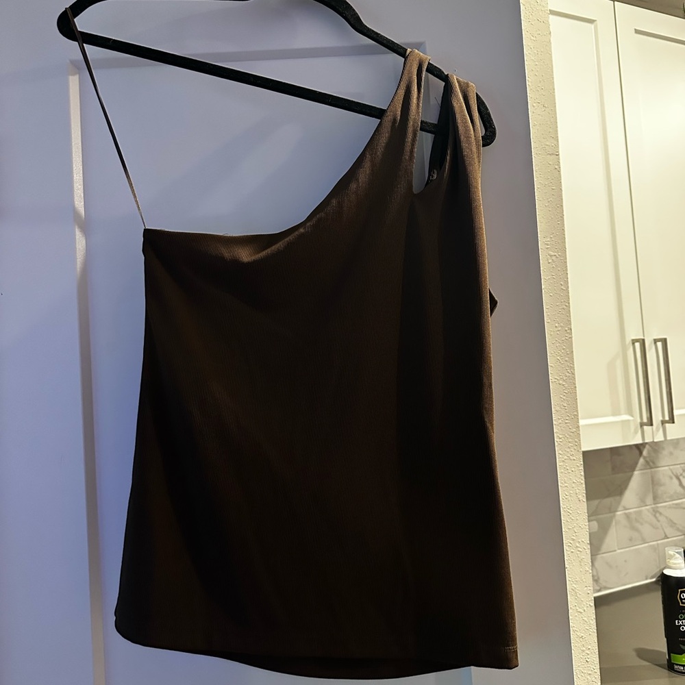 Brown Asymmetric One-Shoulder Ribbed Tank Top – Minimalist Y2K Style
